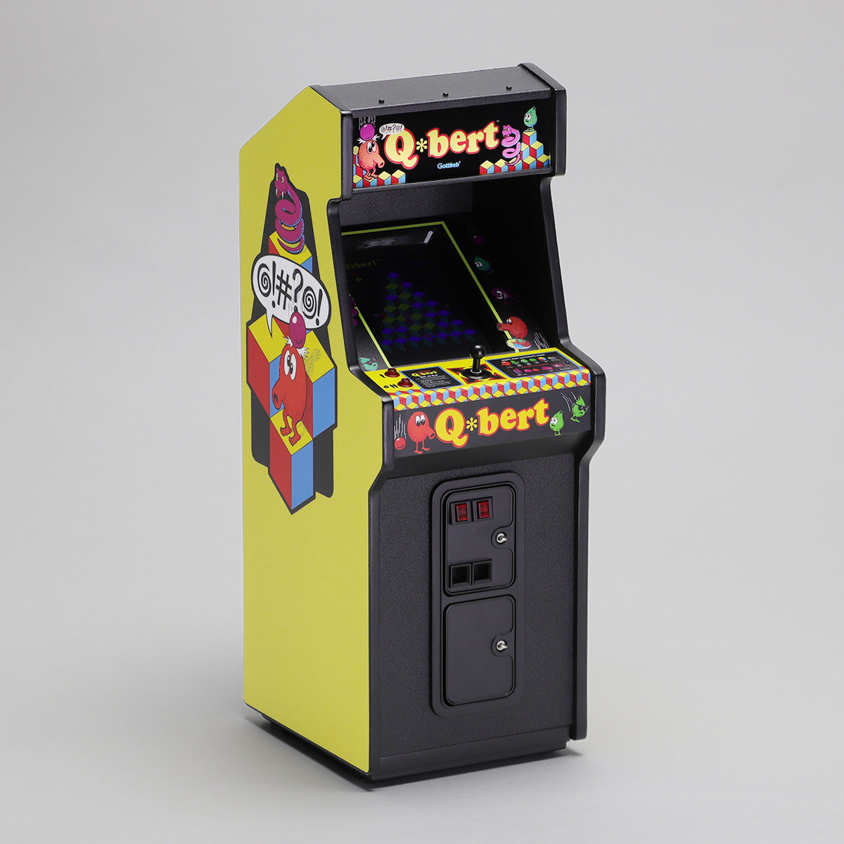 Q*bert x RepliCade
